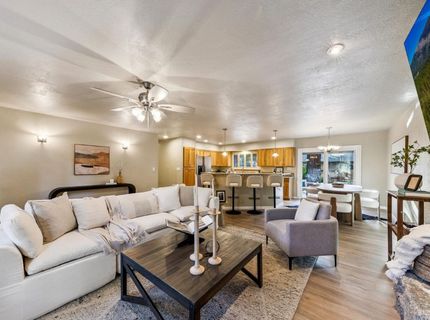 2301 California Avenue, South Lake Tahoe, CA 96150 Photo