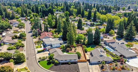 117 Oak Rock Cir, Folsom, CA 95630 Photo