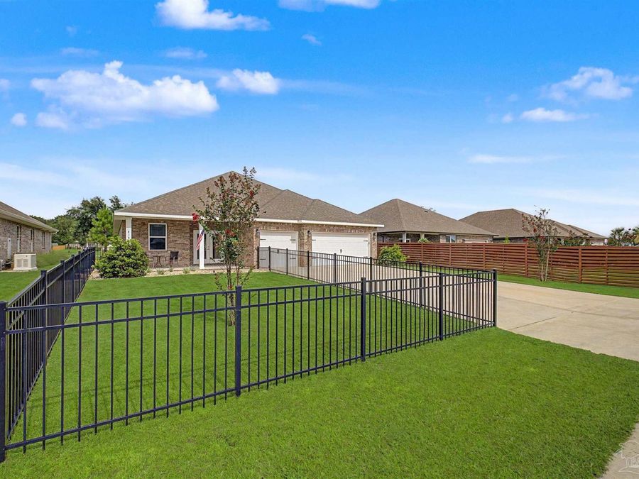 Property Image 40