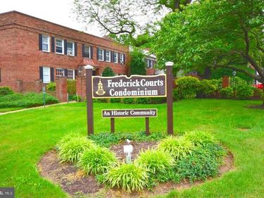 5001 10TH STREET S, Unit 5, ARLINGTON, VA 22204