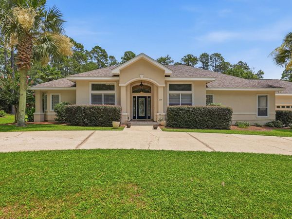 455 Lakeside Drive, DeFuniak Springs, FL 32435