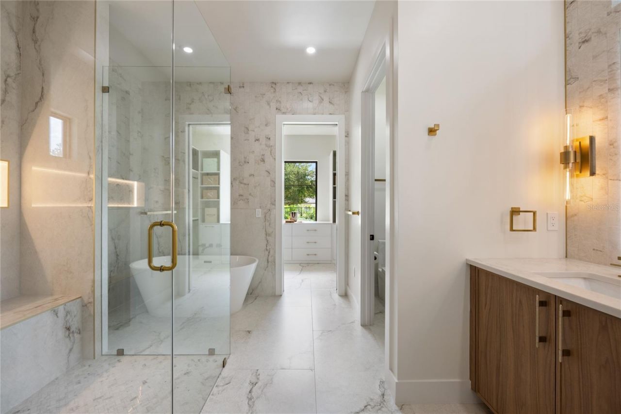 525 S Lakemont Avenue, Winter Park, FL 32792 Photo