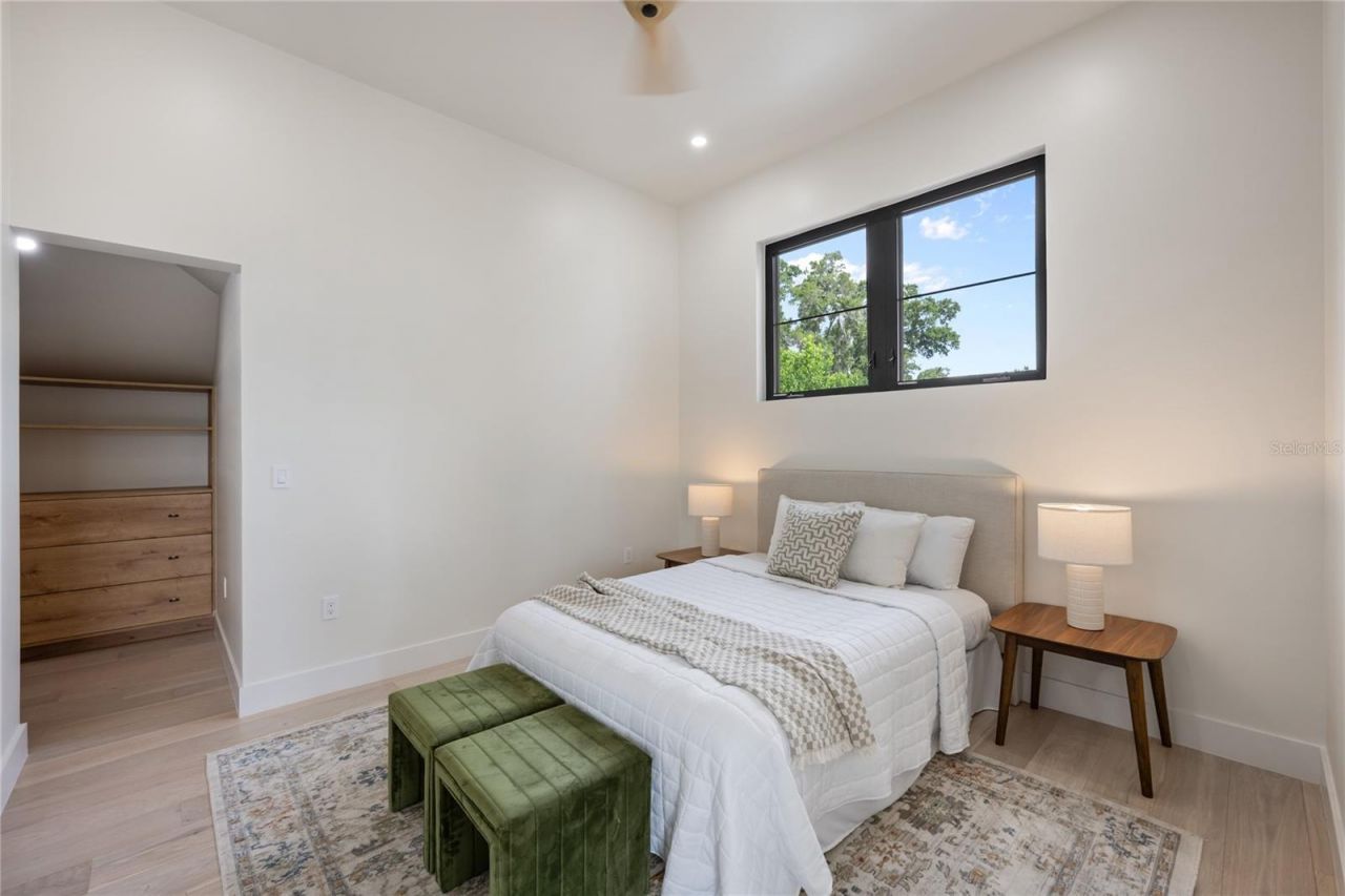 525 S Lakemont Avenue, Winter Park, FL 32792 Photo