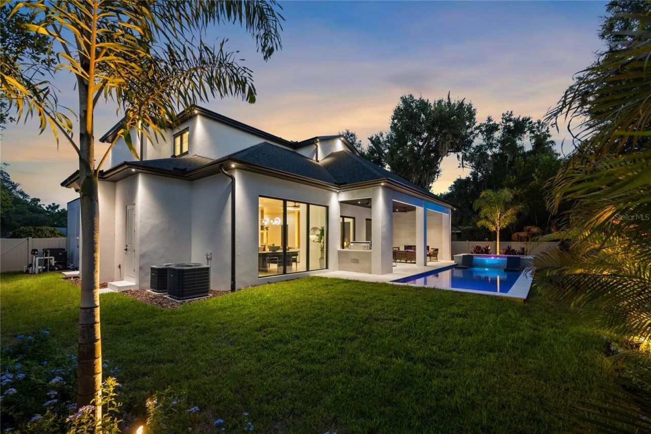 525 S Lakemont Avenue, Winter Park, FL 32792 Photo