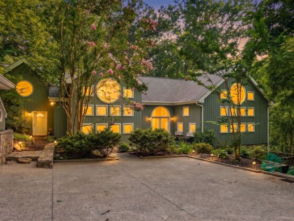 6038 Sherwood Ct , Nashville, TN 37215