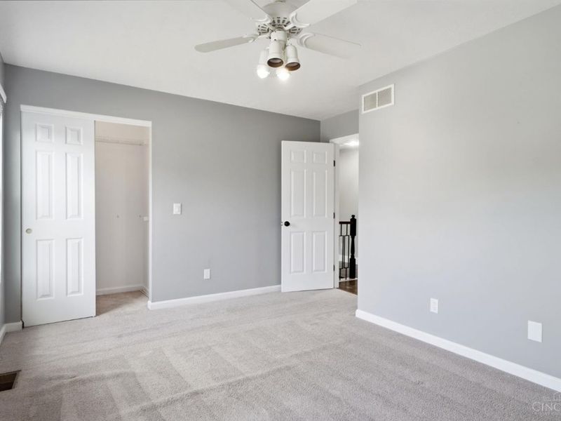 8407 Lakevalley Drive, Colerain Township, OH 45247 Photo 25