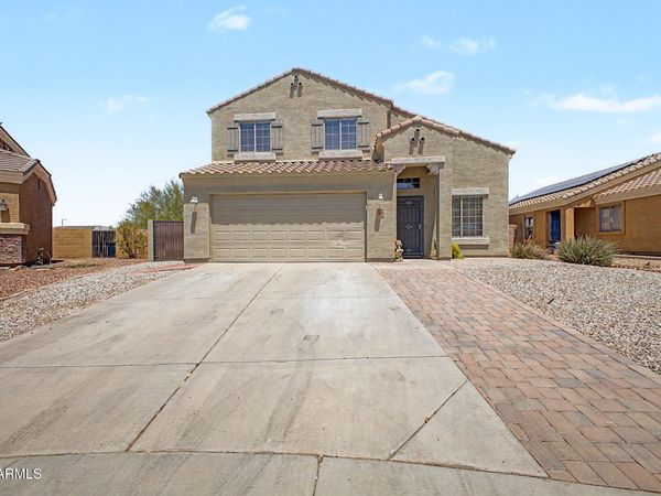 24034 W WAYLAND Drive, Buckeye, AZ 85326