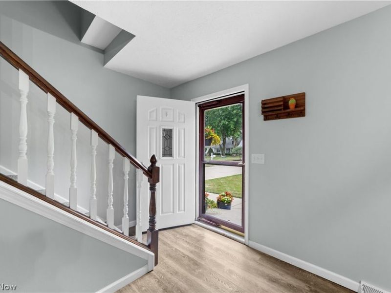7695 Bar Harbour Lane , Mentor, OH 44060 Photo 3
