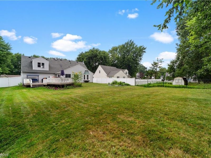 7695 Bar Harbour Lane , Mentor, OH 44060 Photo 33