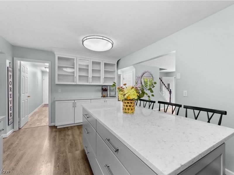 7695 Bar Harbour Lane , Mentor, OH 44060 Photo 9