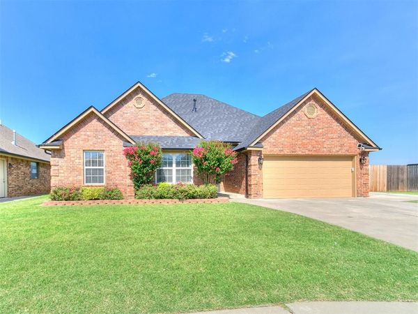 12201 Heathfield Lane, Oklahoma City, OK 73173
