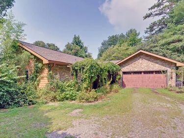 475 Rivercane Road, Brasstown, NC 28902