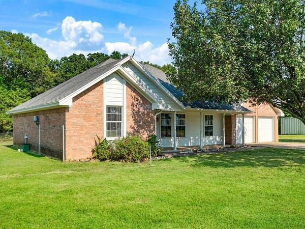 329 Helena Drive, Powderly, TX 75473