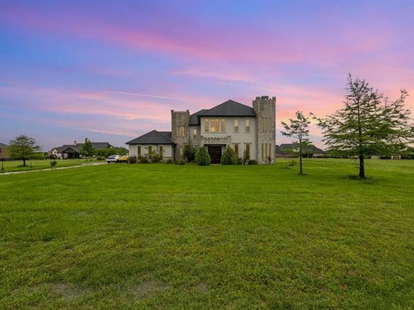 4455 Lake Breeze Drive, McKinney, TX 75071