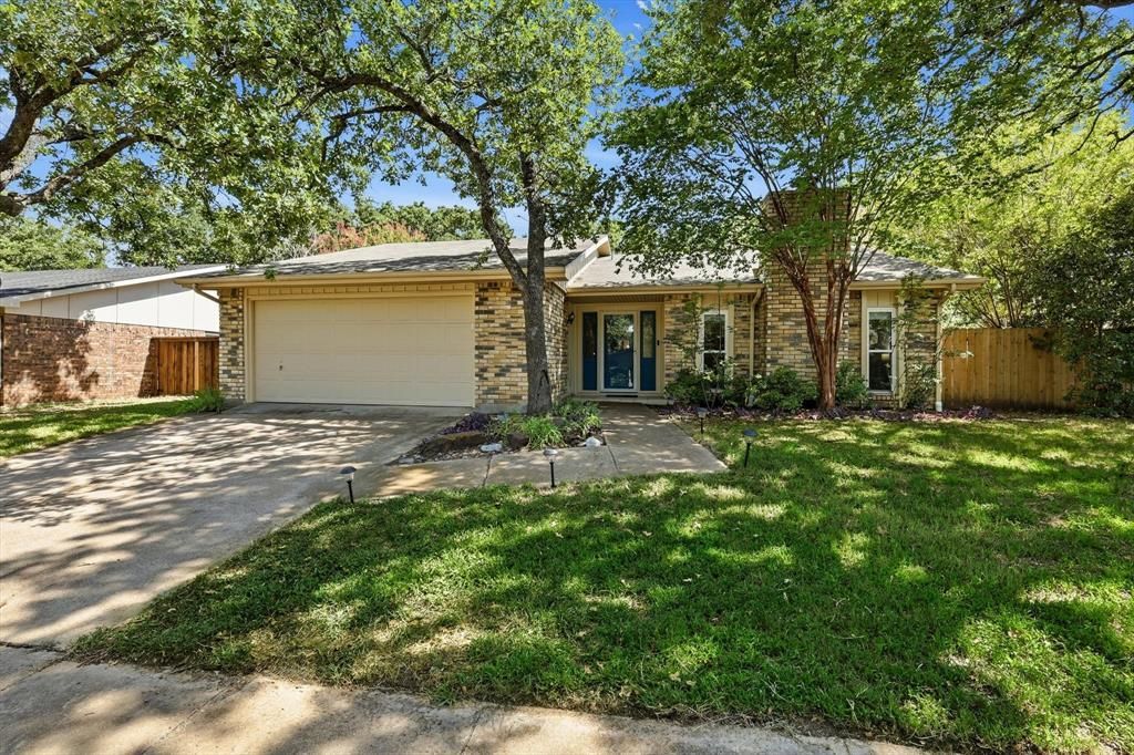 3800 Aspenwood Drive, Bedford, TX 76021 Main Photo