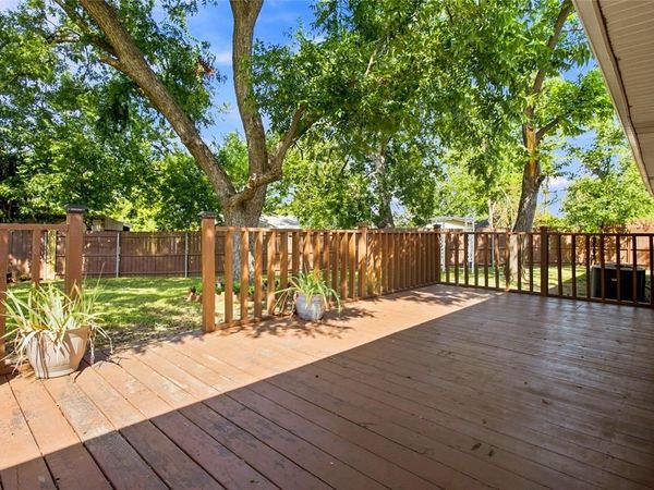 2507 N Shannon Street, Sherman, TX 75092