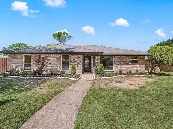 2405 Glenbrook Meadows Drive , Garland, TX 75040