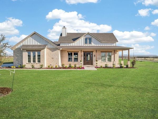 861 Alondrita Street, Celeste, TX 75423
