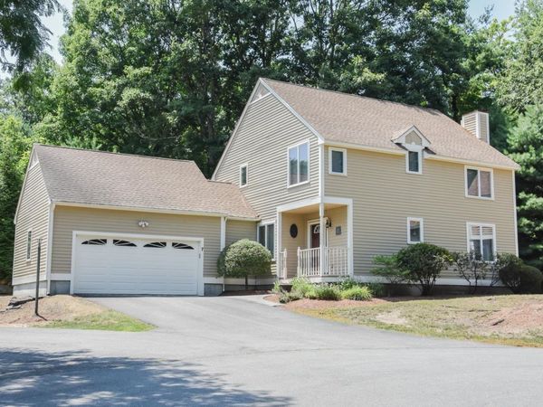 7 Casey Circle, Nashua, NH 03063