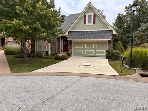 709 Huntwood Terrace , Lake St Louis, MO 63367
