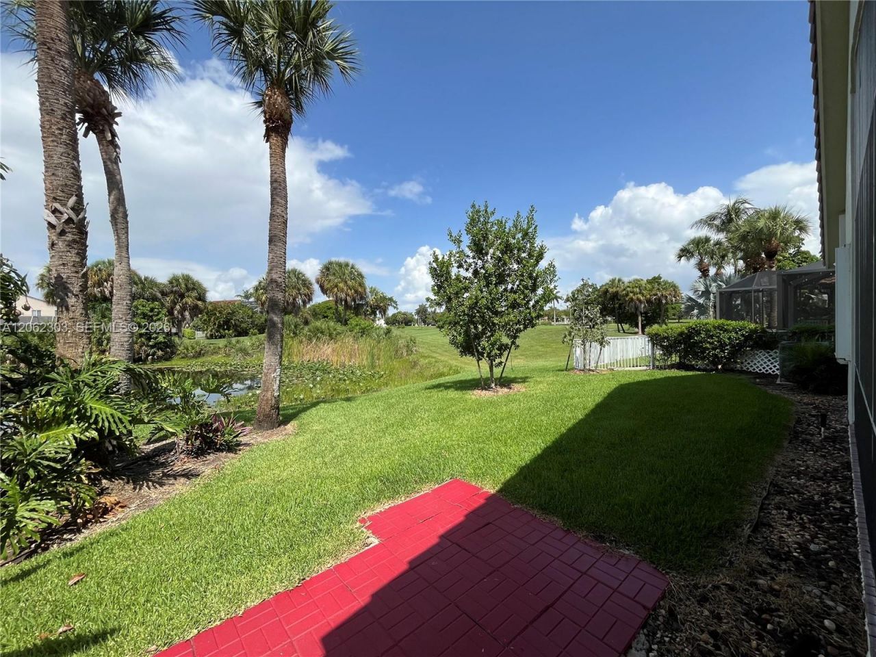 1540 W Lacosta Dr W, Pembroke Pines, FL 33027 Photo