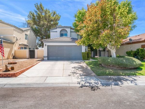 3637 Rainy River Road , Las Vegas, NV 89108