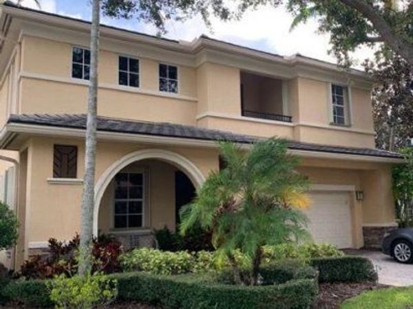 1136 VINTNER Boulevard, Palm Beach Gardens, FL 33410