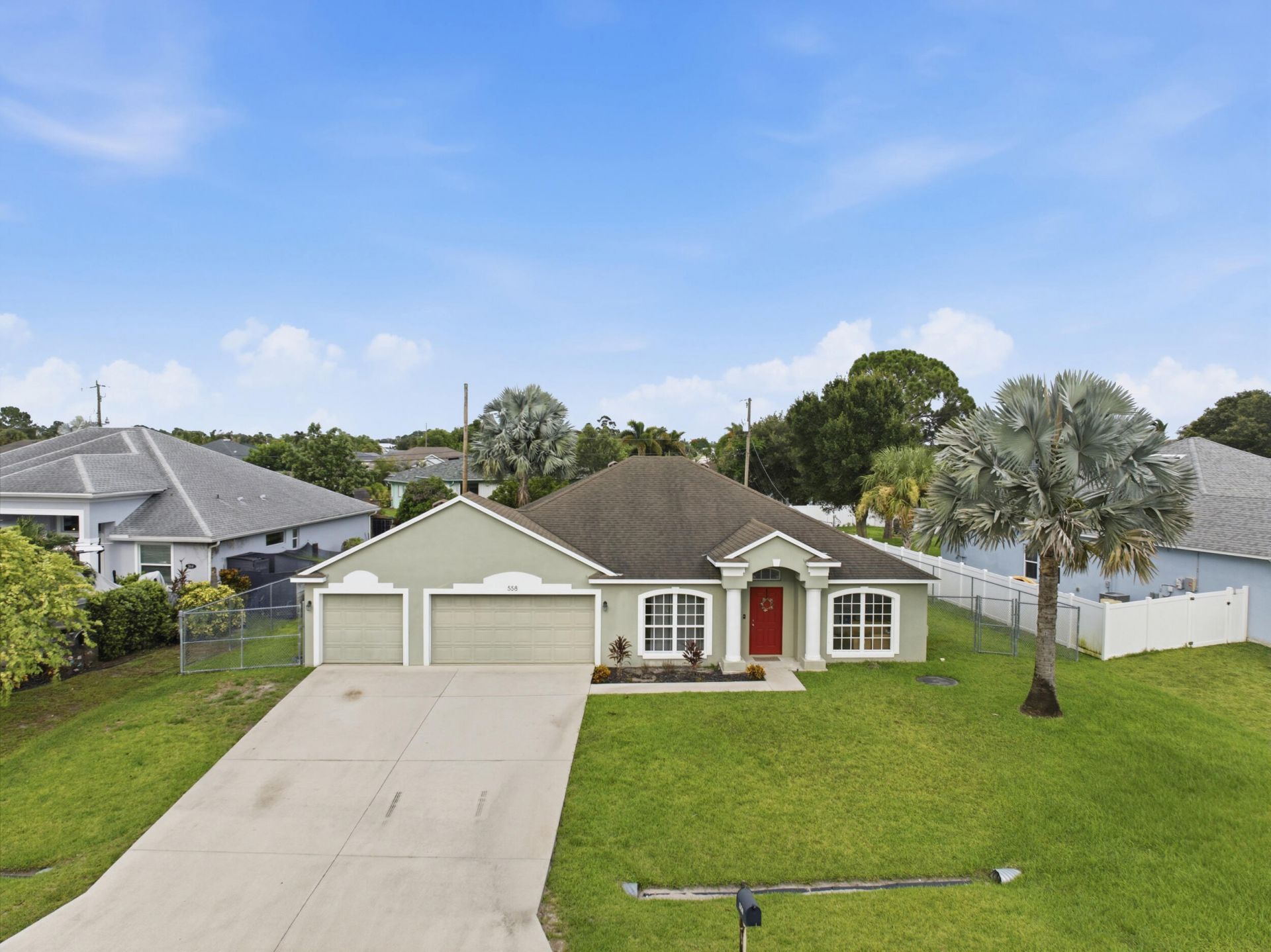 558 SW South Quick Circle, Port Saint Lucie, FL 34953 Photo