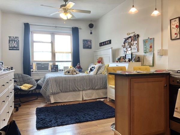 8 Garrison St, Unit 704, Boston, MA 02116