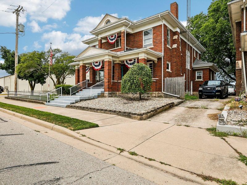 105 N Miami Avenue, Bradford, OH 45308 Photo 5