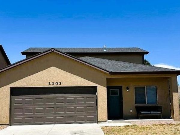 2203 Antelope Way, Pueblo, CO 81005