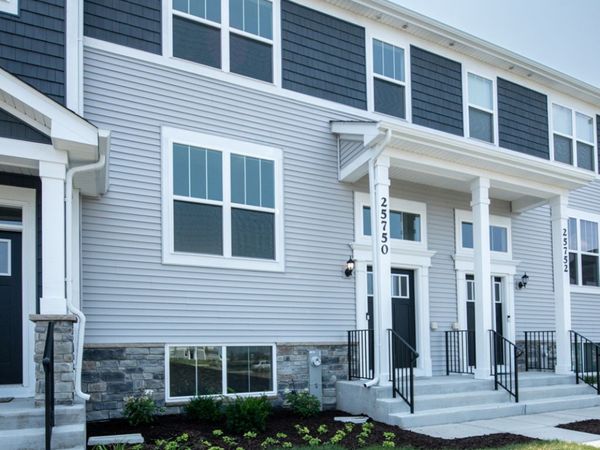 25750 W Yorkshire Drive , Unit 25750, Plainfield, IL 60544