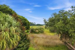 2366 Island Way photo 4