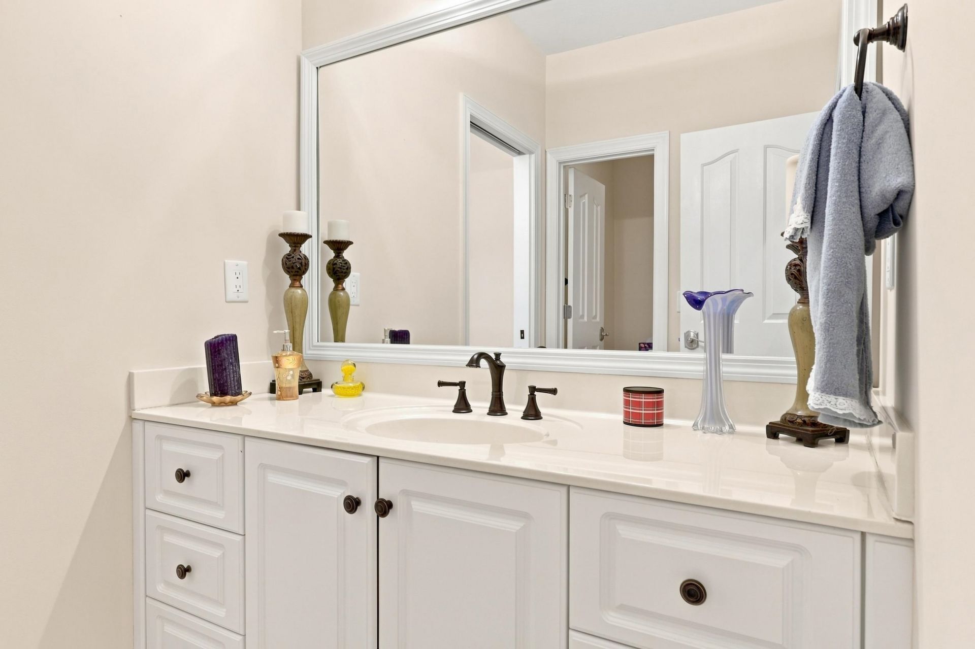 2366 Island Way Photo 49