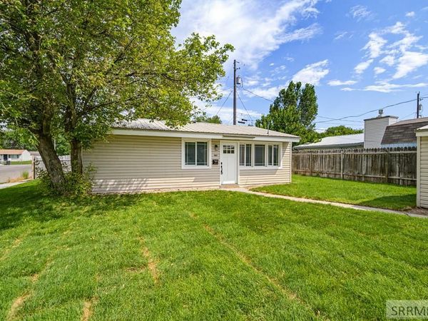 1063 Irving Street, IDAHO FALLS, ID 83401