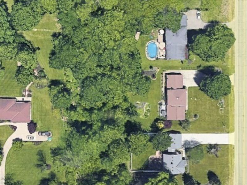 Edgerton Road , North Royalton, OH 44133 Photo 1