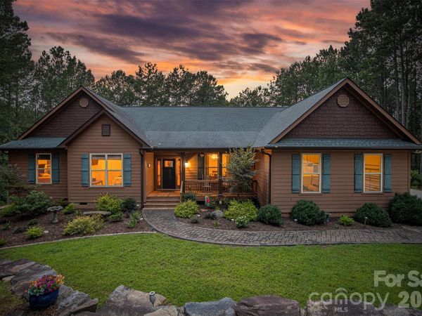 2079 Dockside Place, Connelly Springs, NC 28612