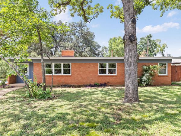 4516 Pack Saddle PASS, Austin, TX 78745