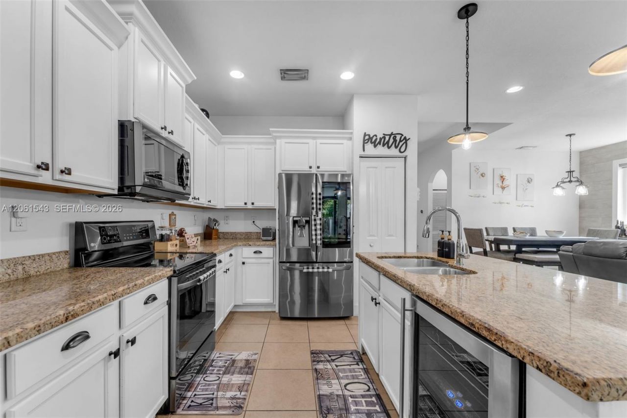 11860 SW 253rd St, Homestead, FL 33032 Photo