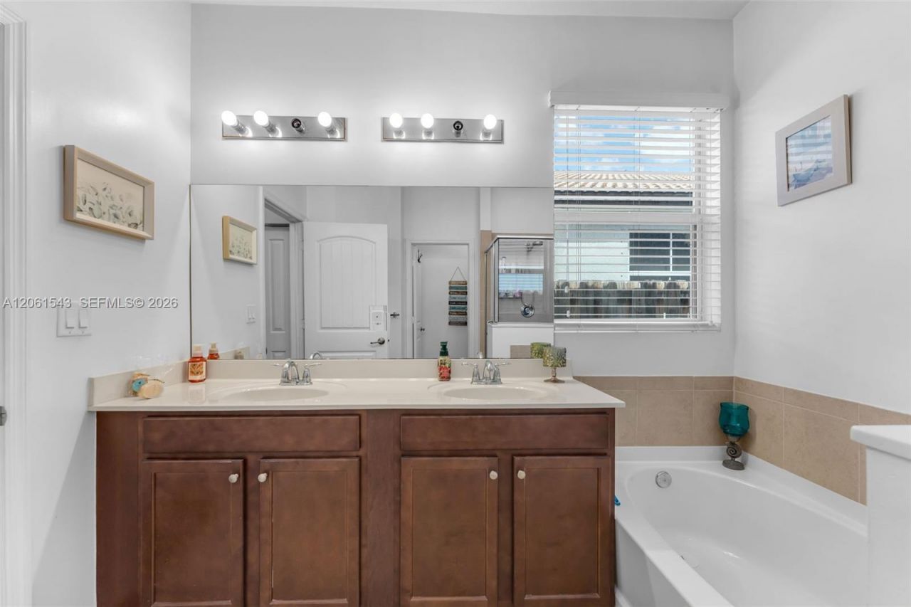 11860 SW 253rd St, Homestead, FL 33032 Photo