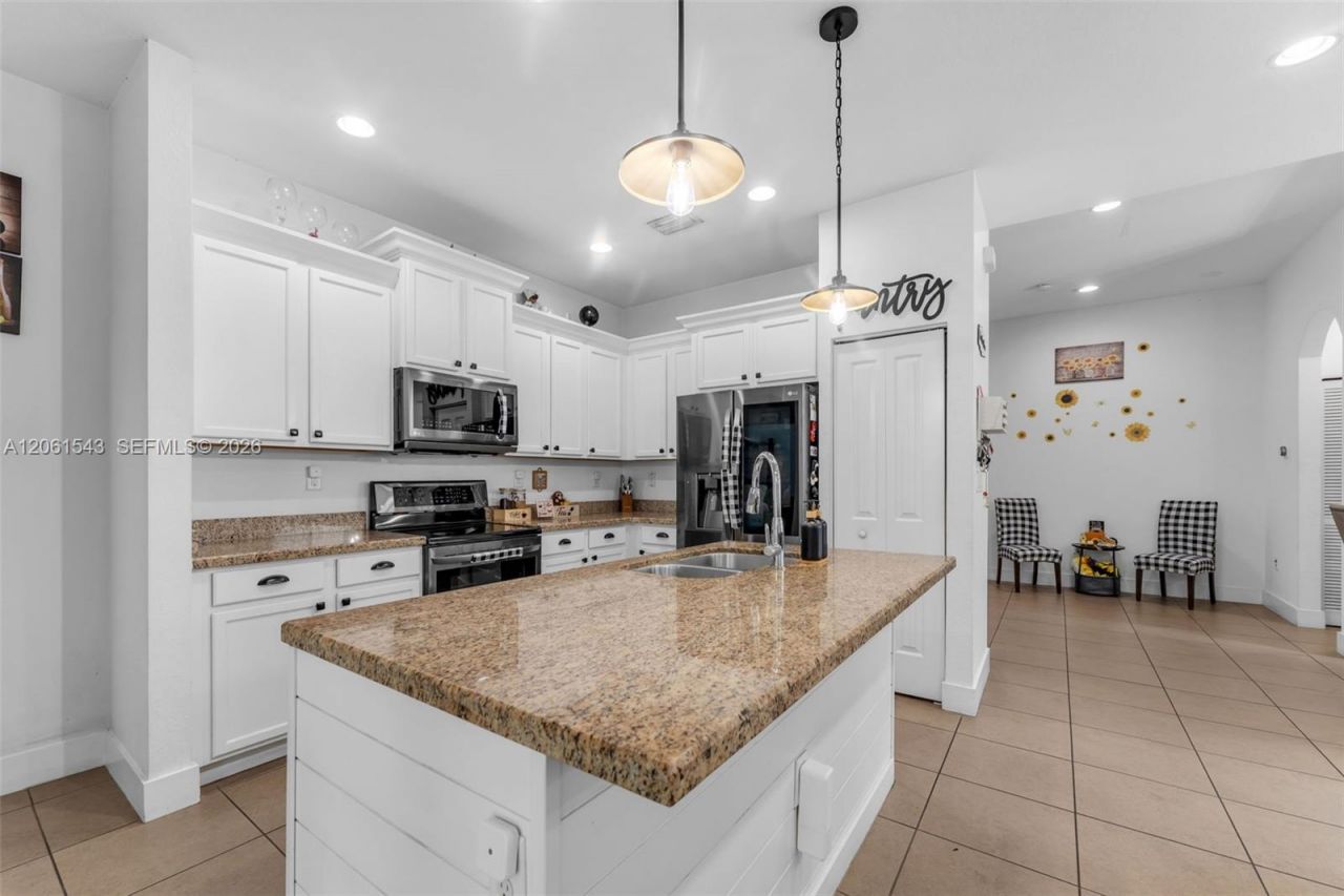 11860 SW 253rd St, Homestead, FL 33032 Photo