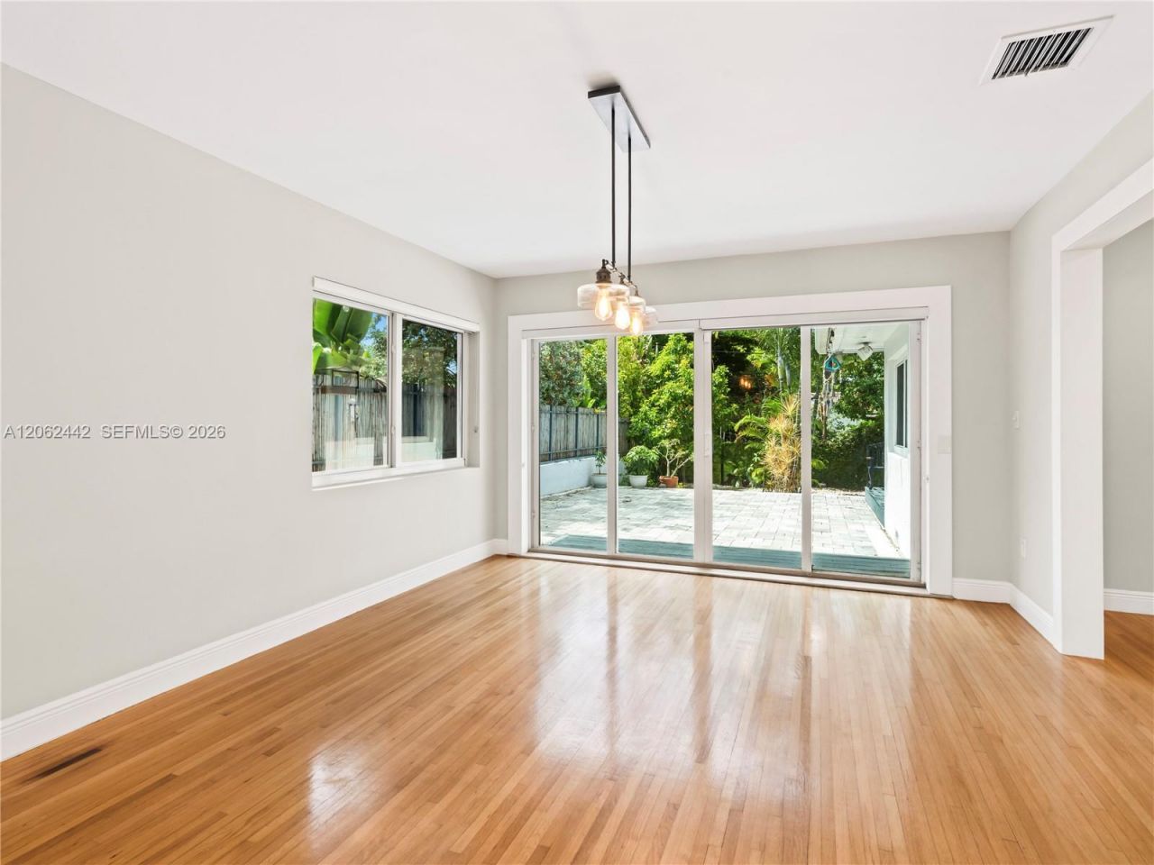 680 NE 81st St , Miami, FL 33138 Photo