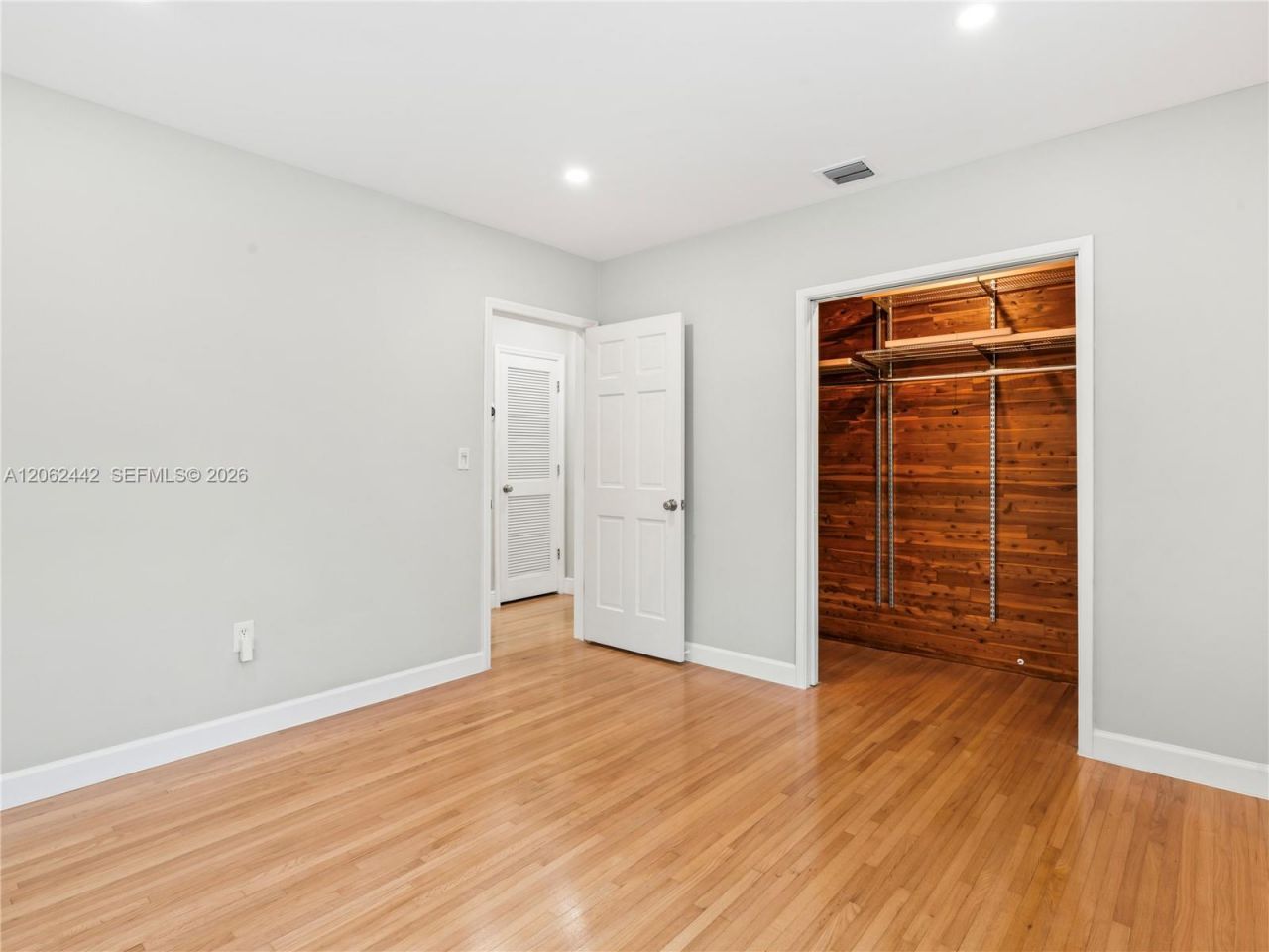 680 NE 81st St , Miami, FL 33138 Photo