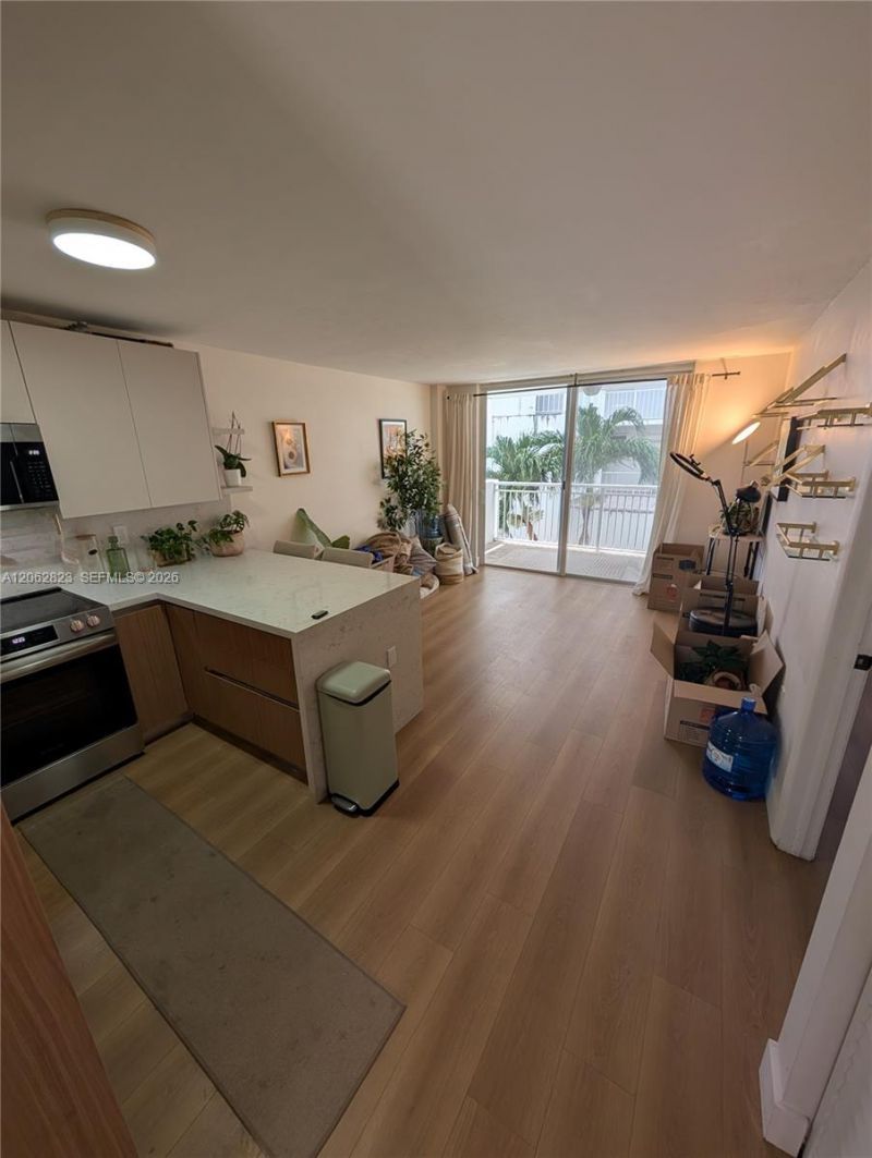 1666 West Ave, Unit 305, Miami Beach, FL 33139 Photo