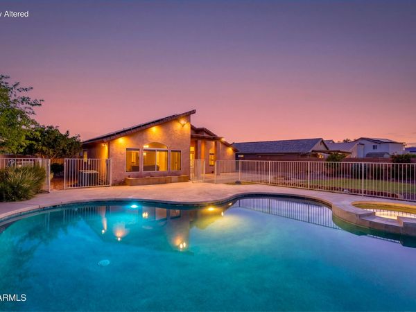 4209 W WAHALLA Lane, Glendale, AZ 85308