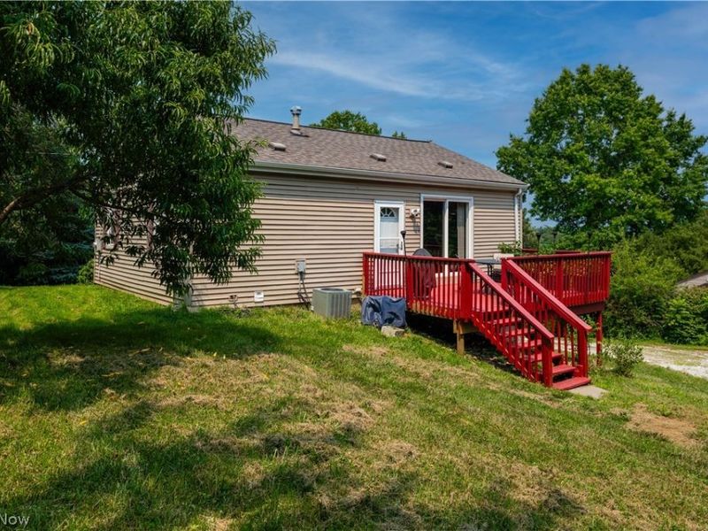 719 Wooster Street, Canal Fulton, OH 44614 Photo 4