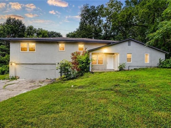 2618 N 51st Street, Kansas City, KS 66104