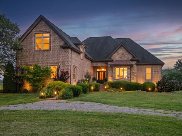 120 Wartrace Creek Rd , Wartrace, TN 37183