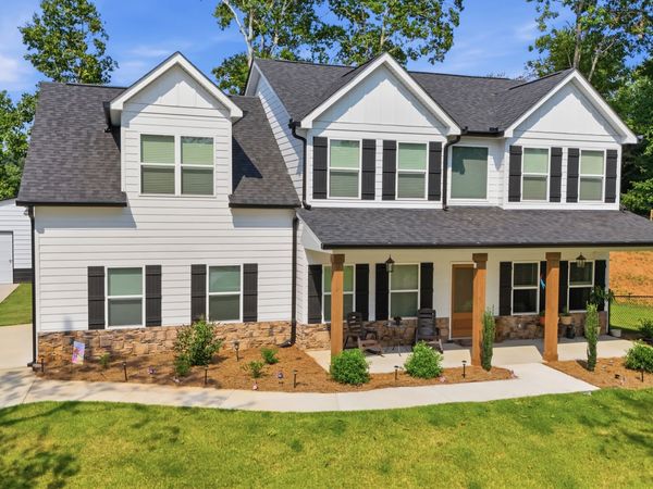 176 Heartland Meadows Drive, Mount Airy, GA 30563