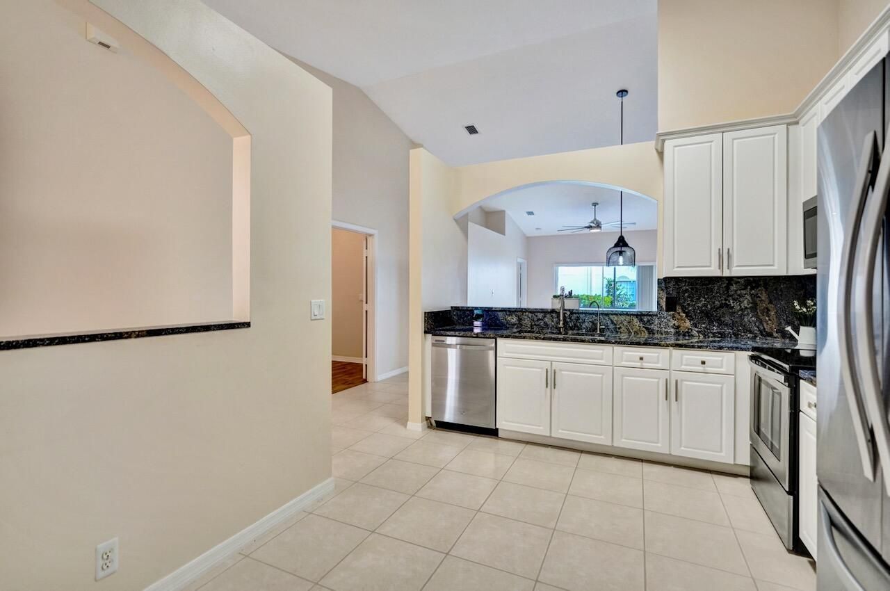 8375 Logia Circle, Boynton Beach, FL 33472 Photo